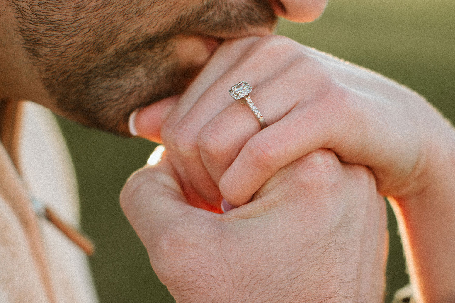 engagement-ring-photography